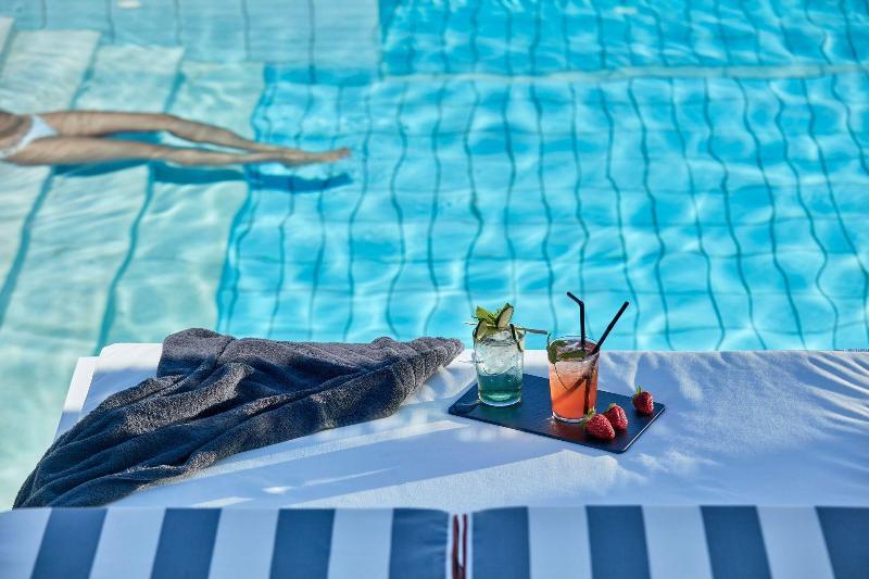 Mr. And Mrs. White Paros - Small Luxury Hotels Of The World Экстерьер фото