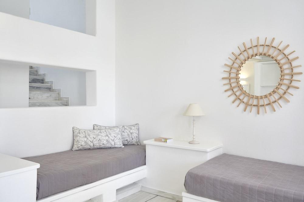 Mr. And Mrs. White Paros - Small Luxury Hotels Of The World Экстерьер фото